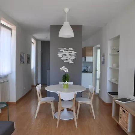 Semesterbostad Luisa *